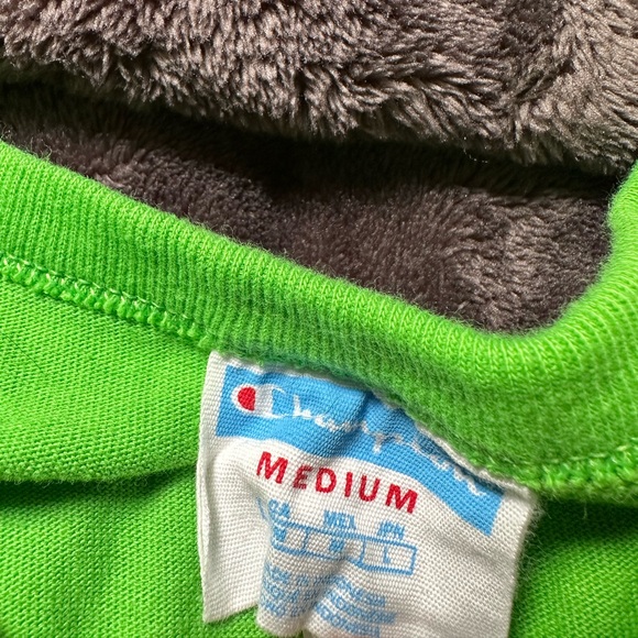 Champion Shirt - Picture 3 of 3